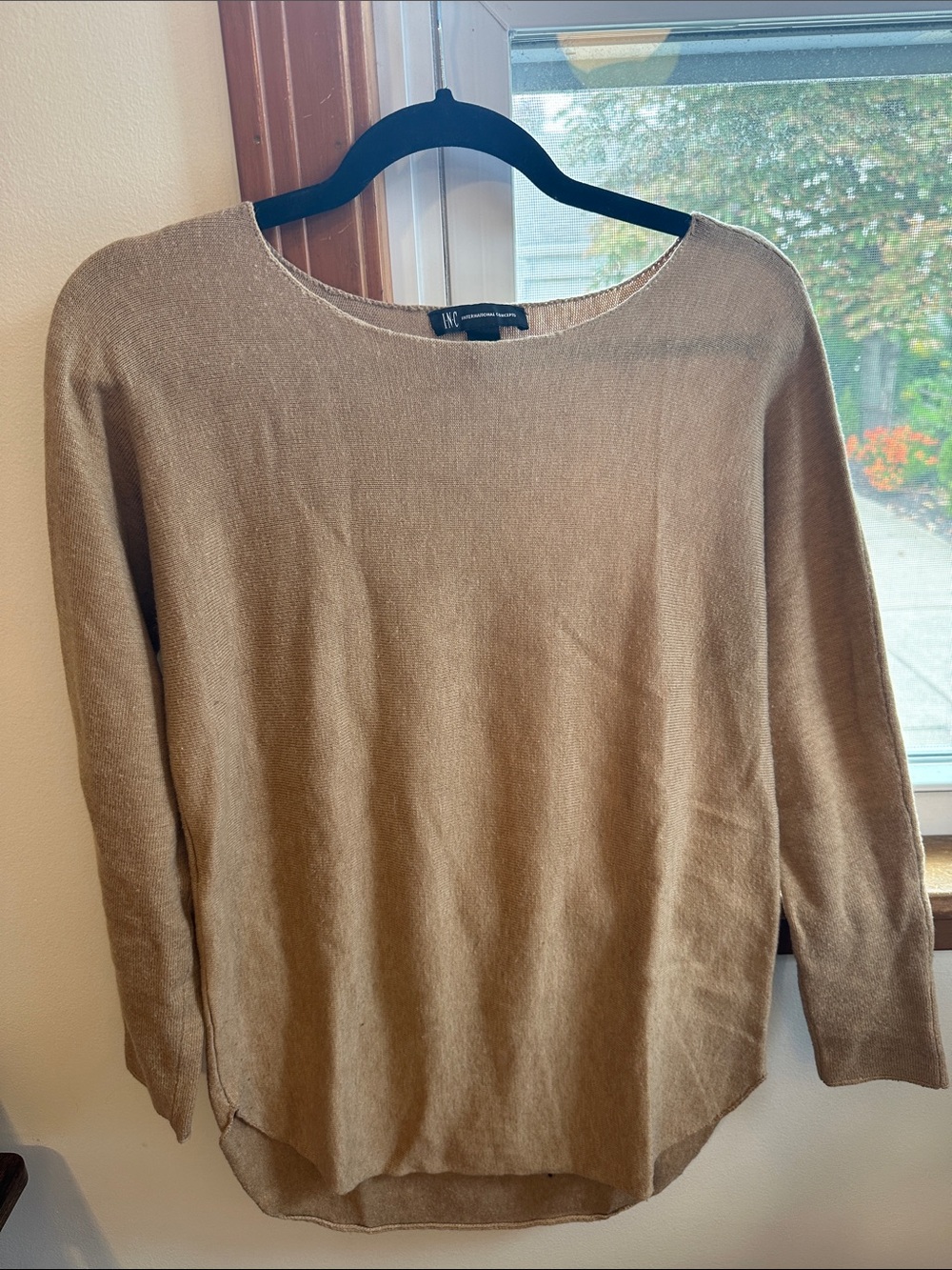 INC International Concepts Women’s Lightweight Camel Tan Sweater